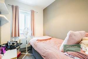 Photo 9- click for photo gallery